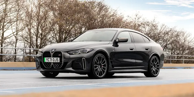 BMW i4