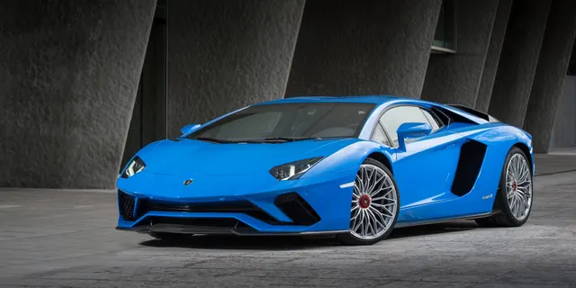 Lamborghini Aventador