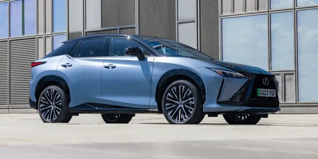 Lexus RZ