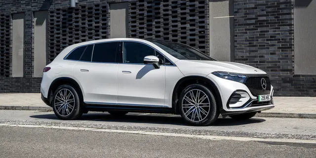 Mercedes-Benz EQS SUV
